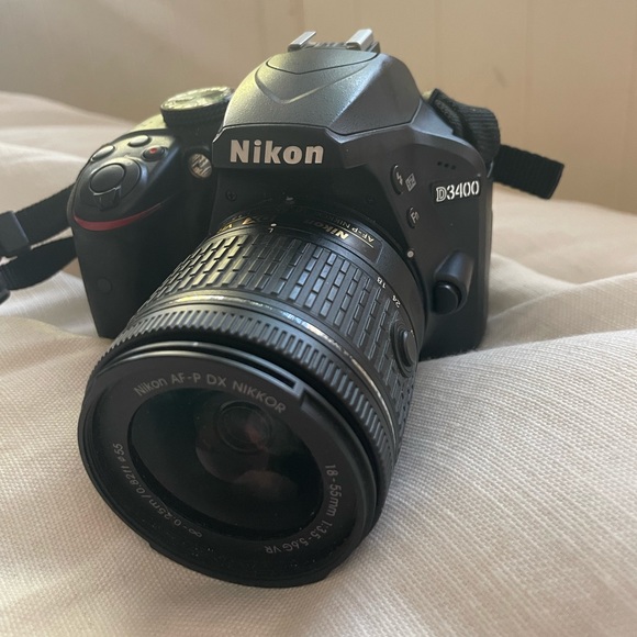 Nikon D3400